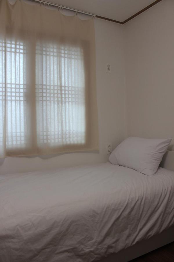 Hostel Jl In Chung-Jeong Seoul Ngoại thất bức ảnh